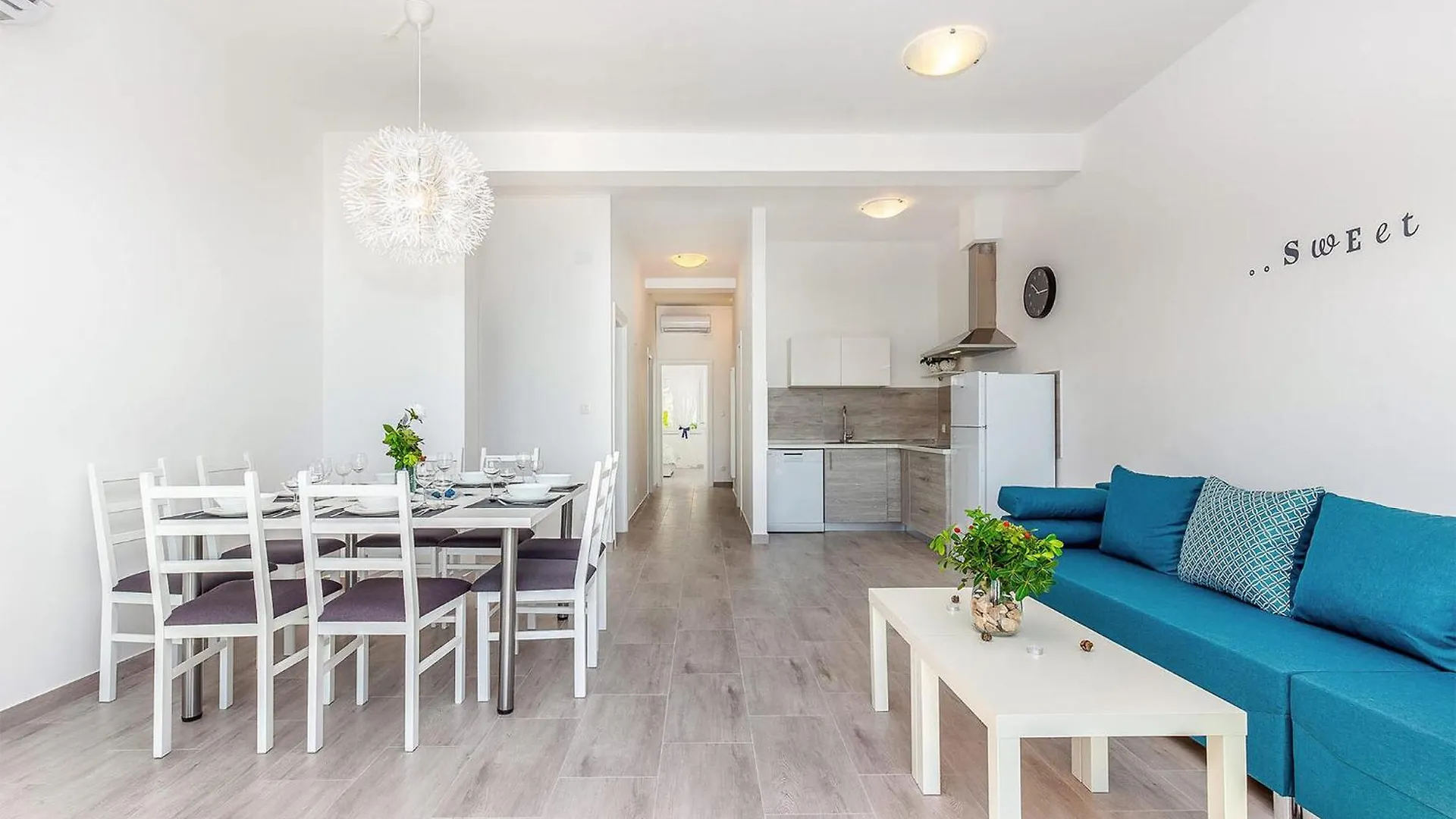 Lovely Apartment In Dramalj With Wi-Fi 0*,  Croatia